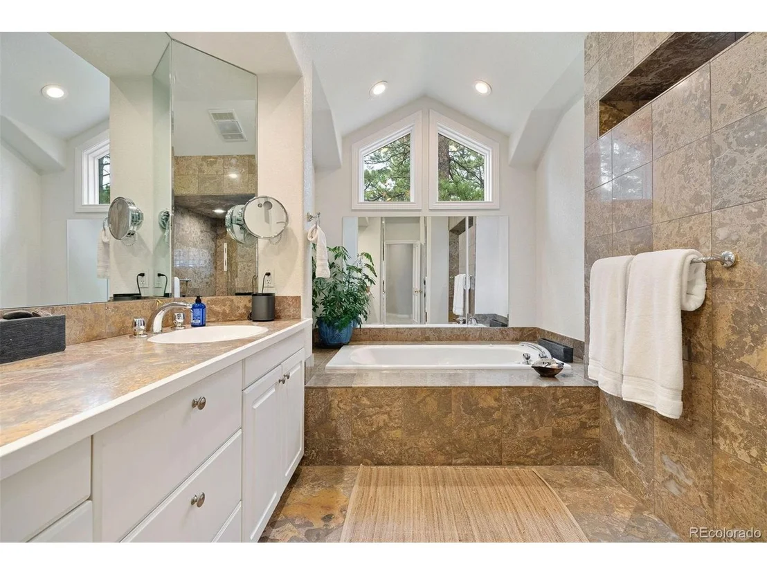 Photo of 29432 Camelback Ln