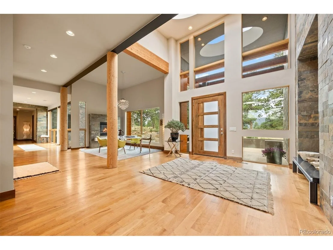 Photo of 2888 Highlands View Rd