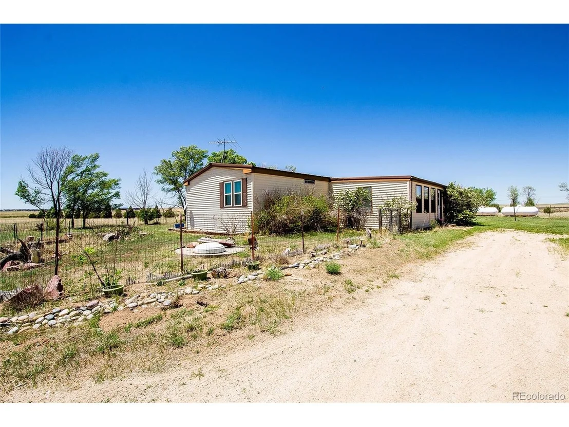 Photo of 14855 E US Highway 24