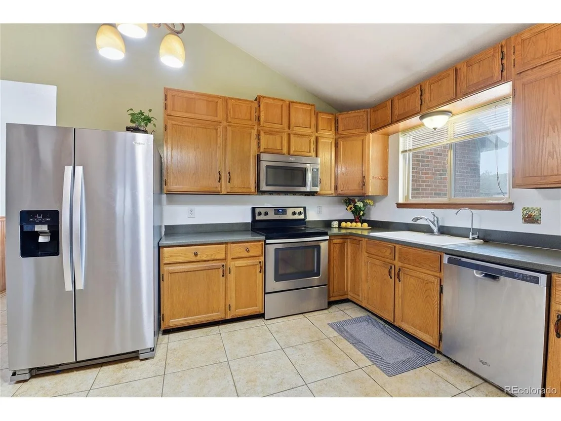 Photo of 450 N 9th Pl
