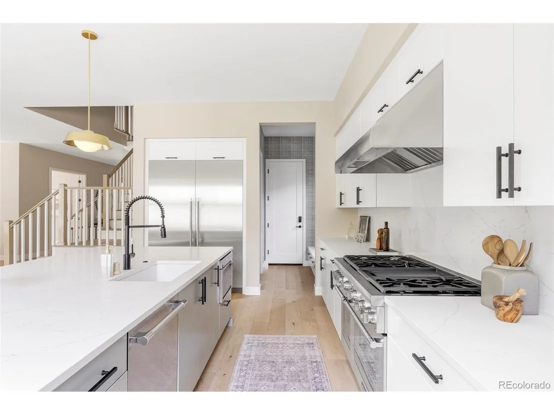Photo of 330 Elm St