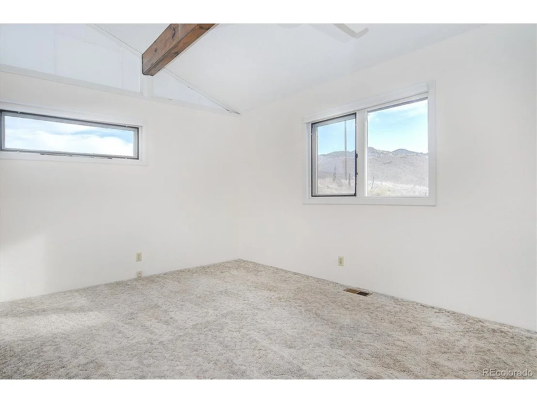 Photo of 8742 County Road 175