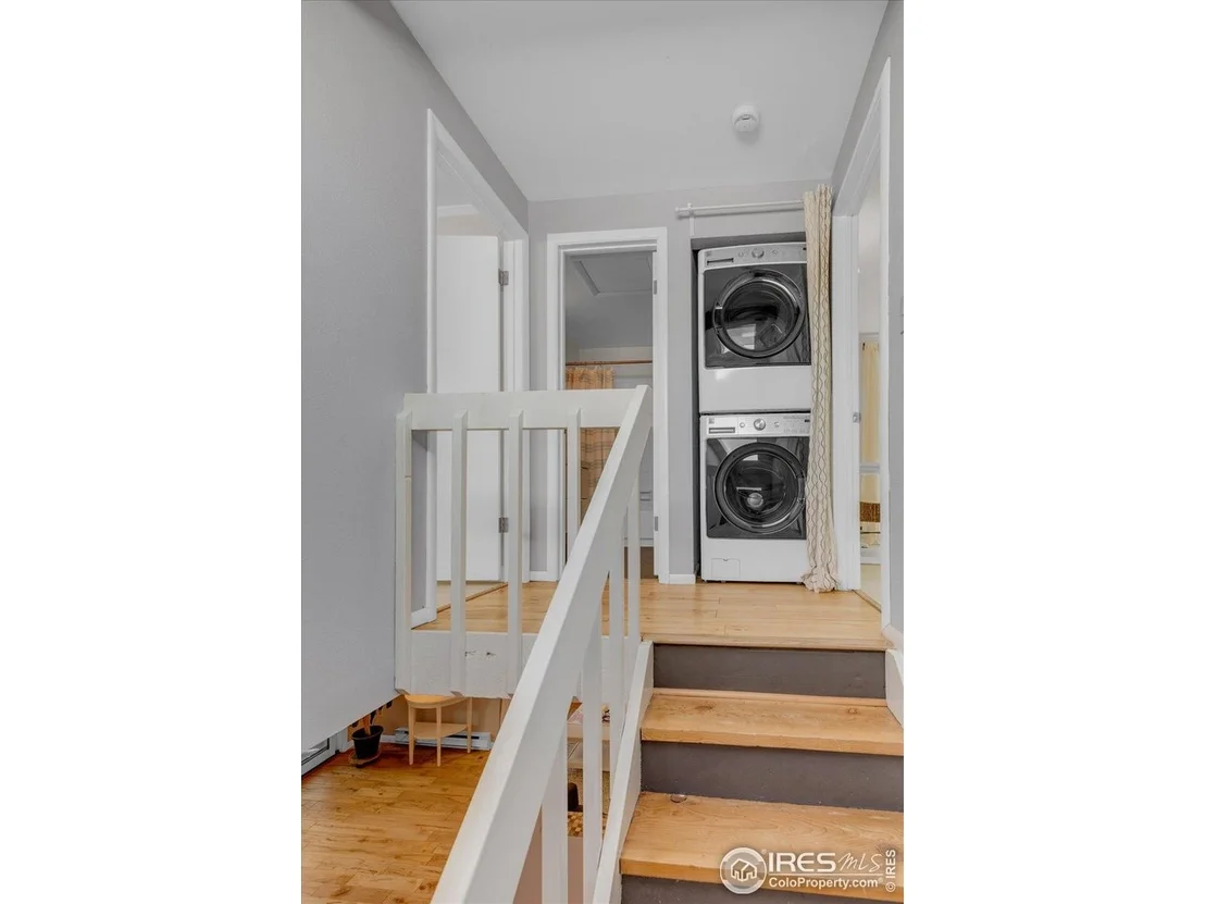 Photo of 3582 Smuggler Way