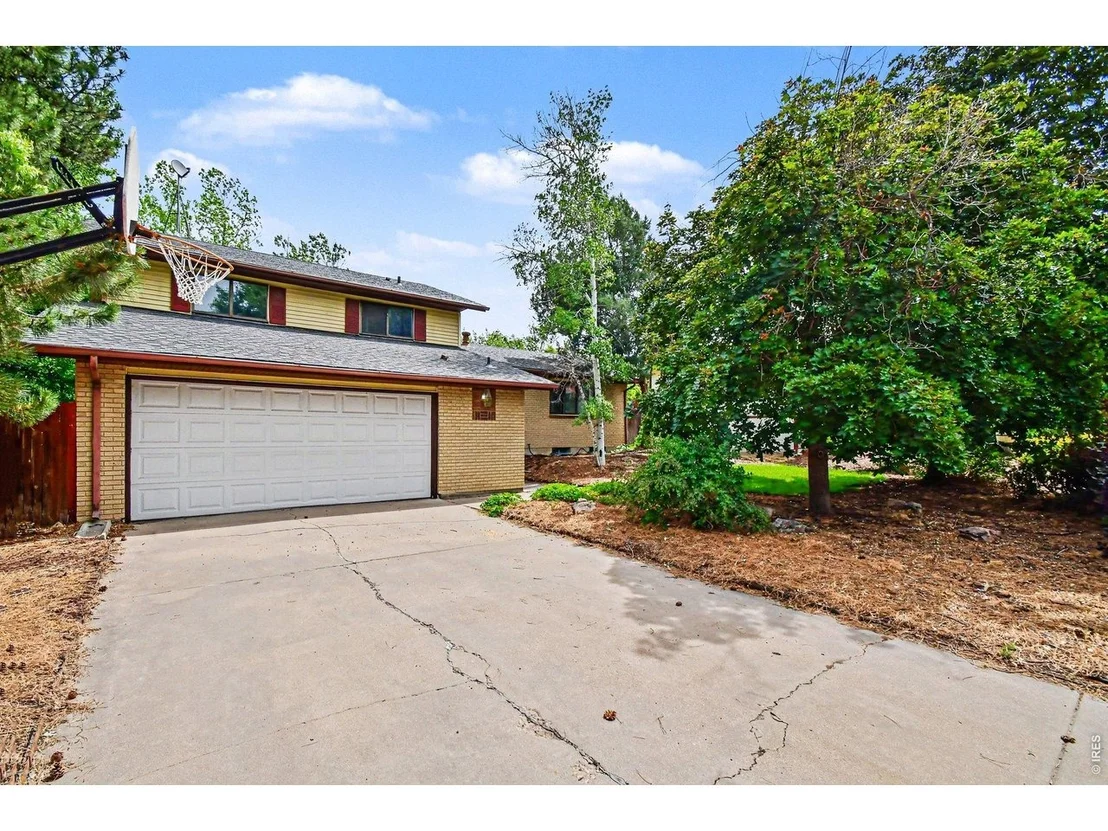 Photo of 502 46th Ave
