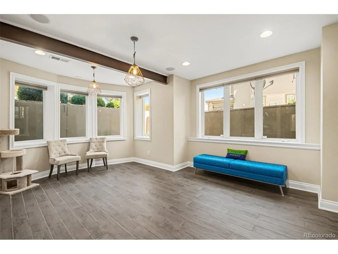 Photo of 15501 Fairway Dr