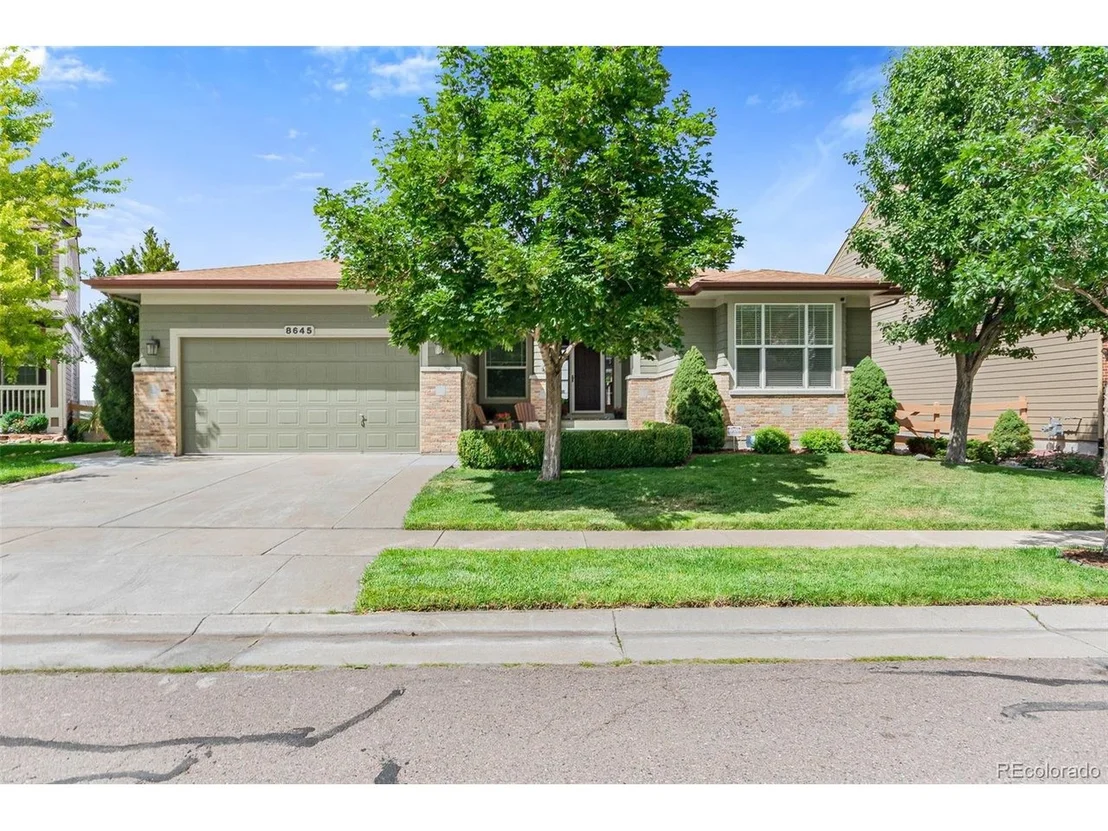 Photo of 8645 Gladiola Cir