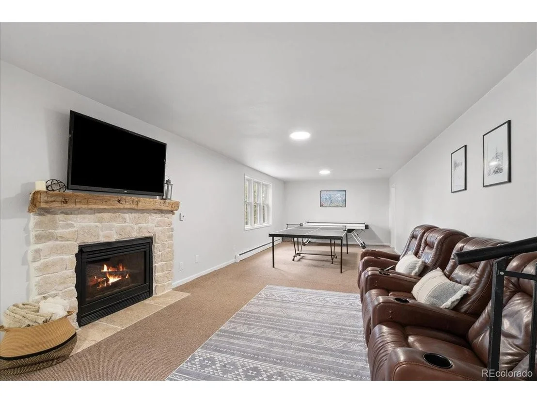 Photo of 271 Sheep Ridge Rd