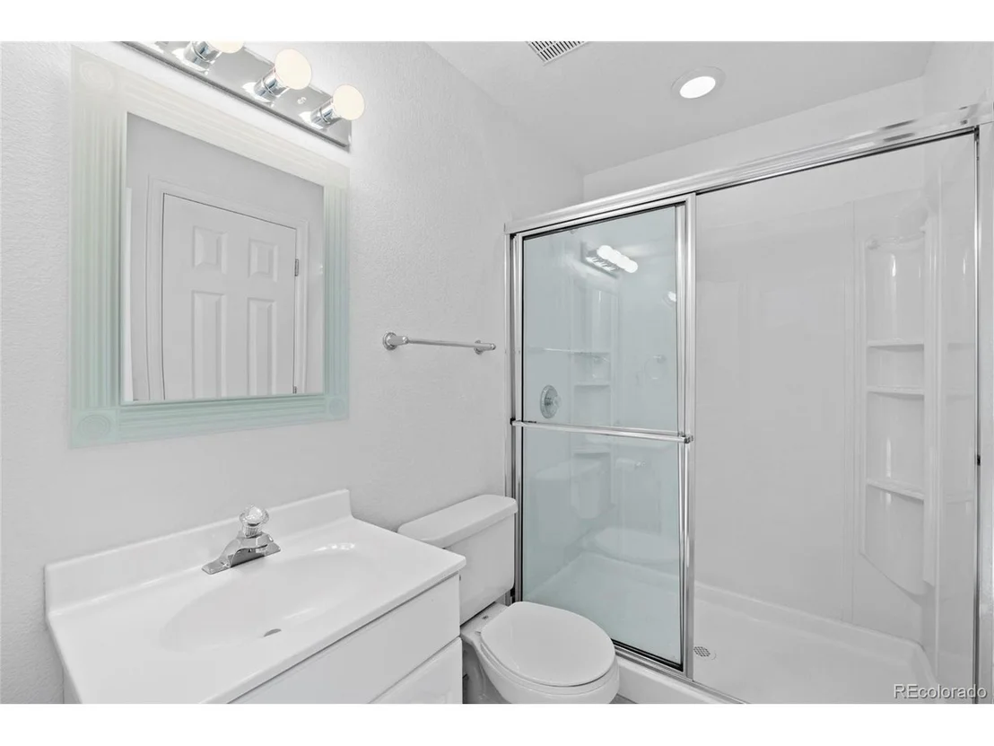 Photo of 6846 Edgewood Way