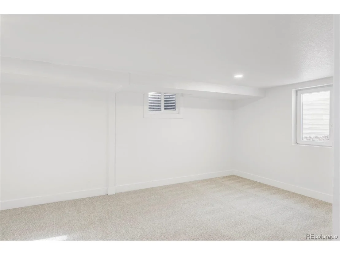 Photo of 42 Princeton Cir