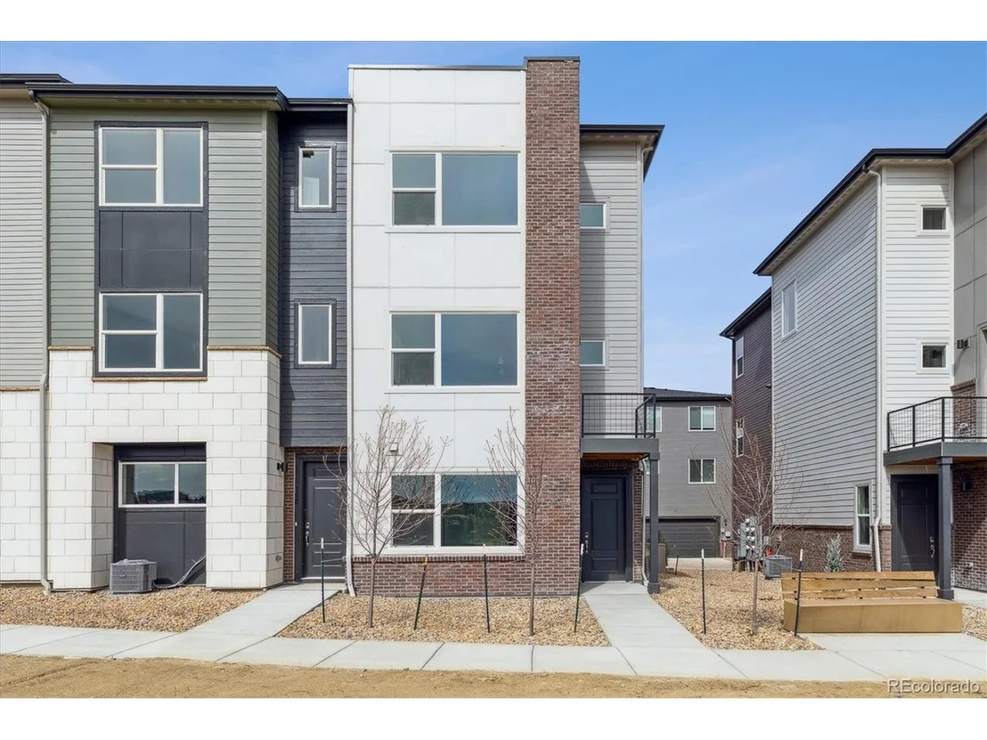 Photo of Unit 15101 at 453 Interlocken Blvd