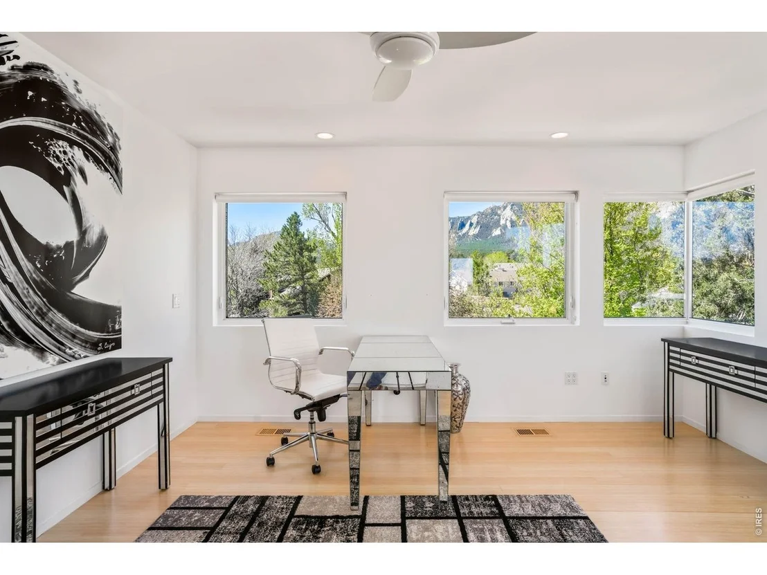 Photo of 2920 Lafayette Dr