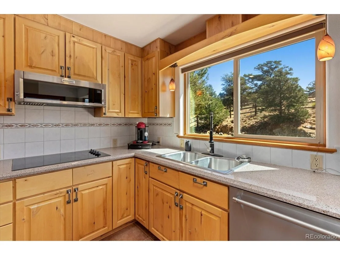 Photo of 10010 Sioux Cir