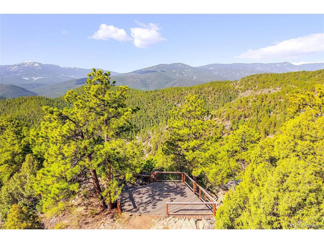 Photo of 443 Eagle Trl
