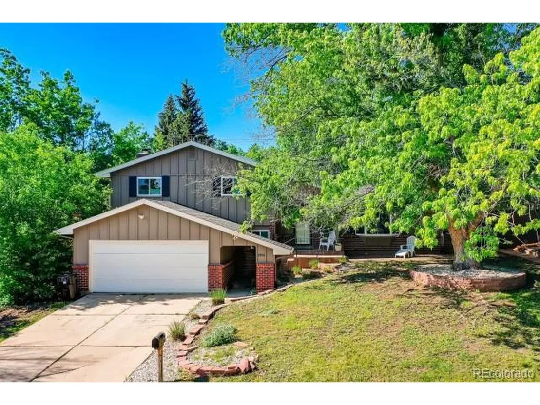 Photo of 2890 Heidelberg Dr