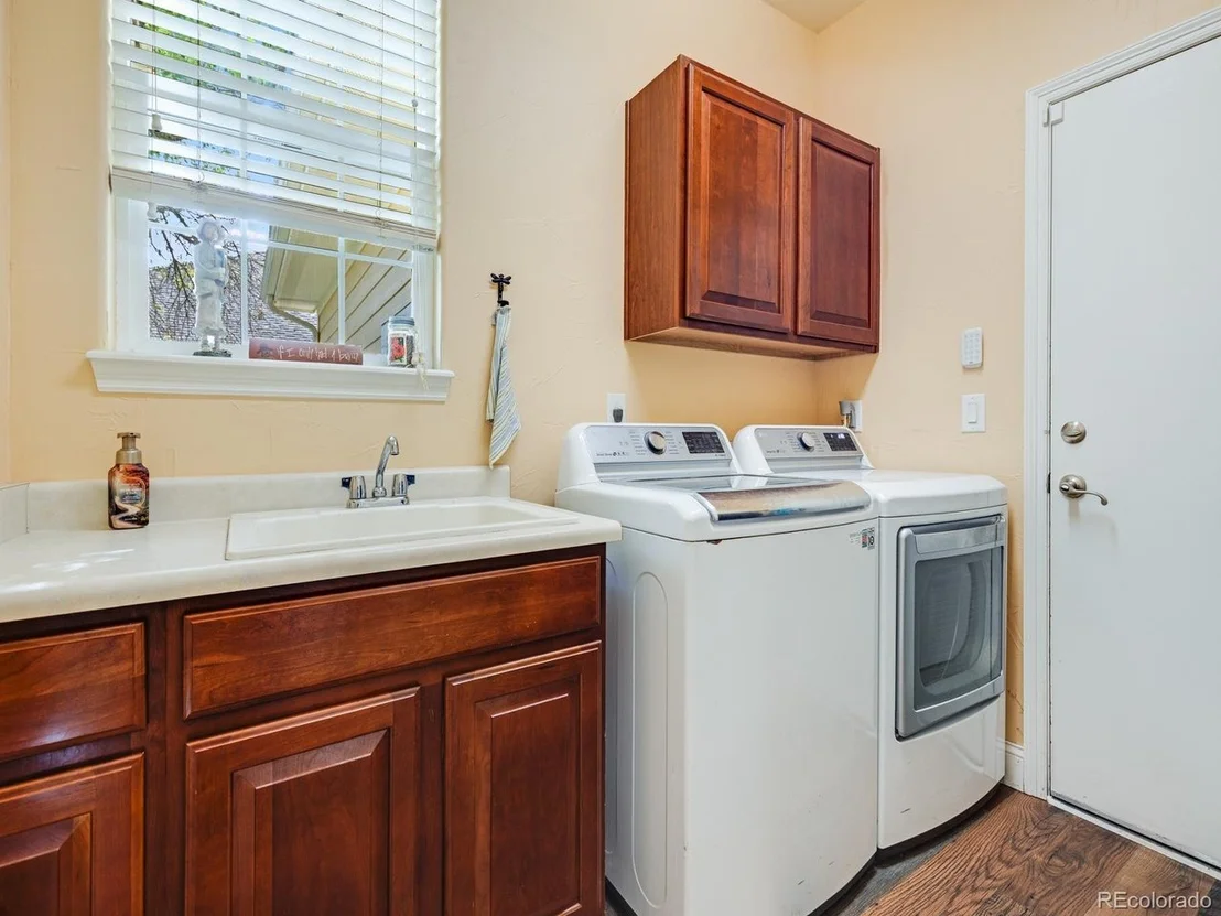 Photo of 4121 Rabbit Mountain Rd