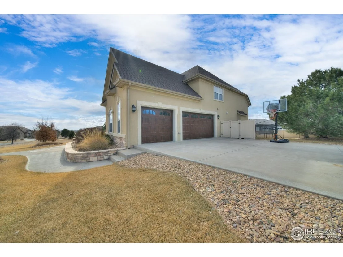 Photo of 63 Lakeview Cir