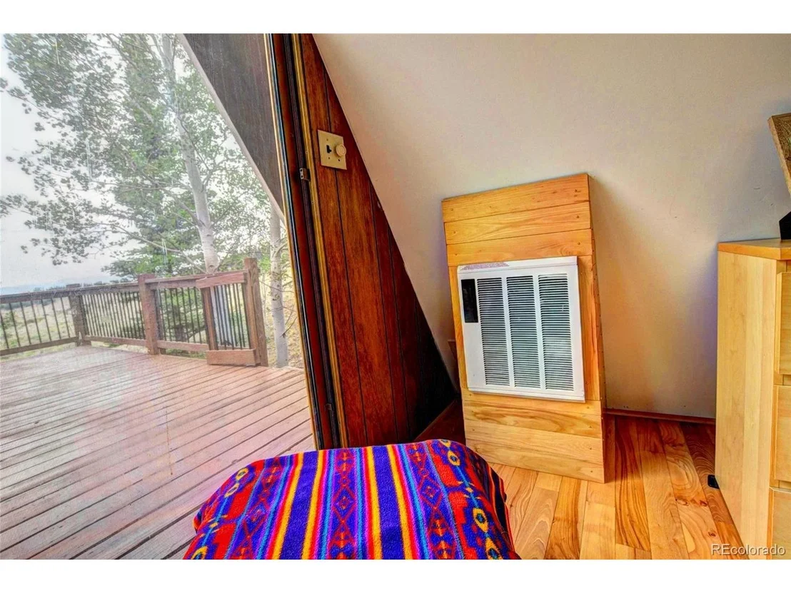 Photo of 567 Haida Rd