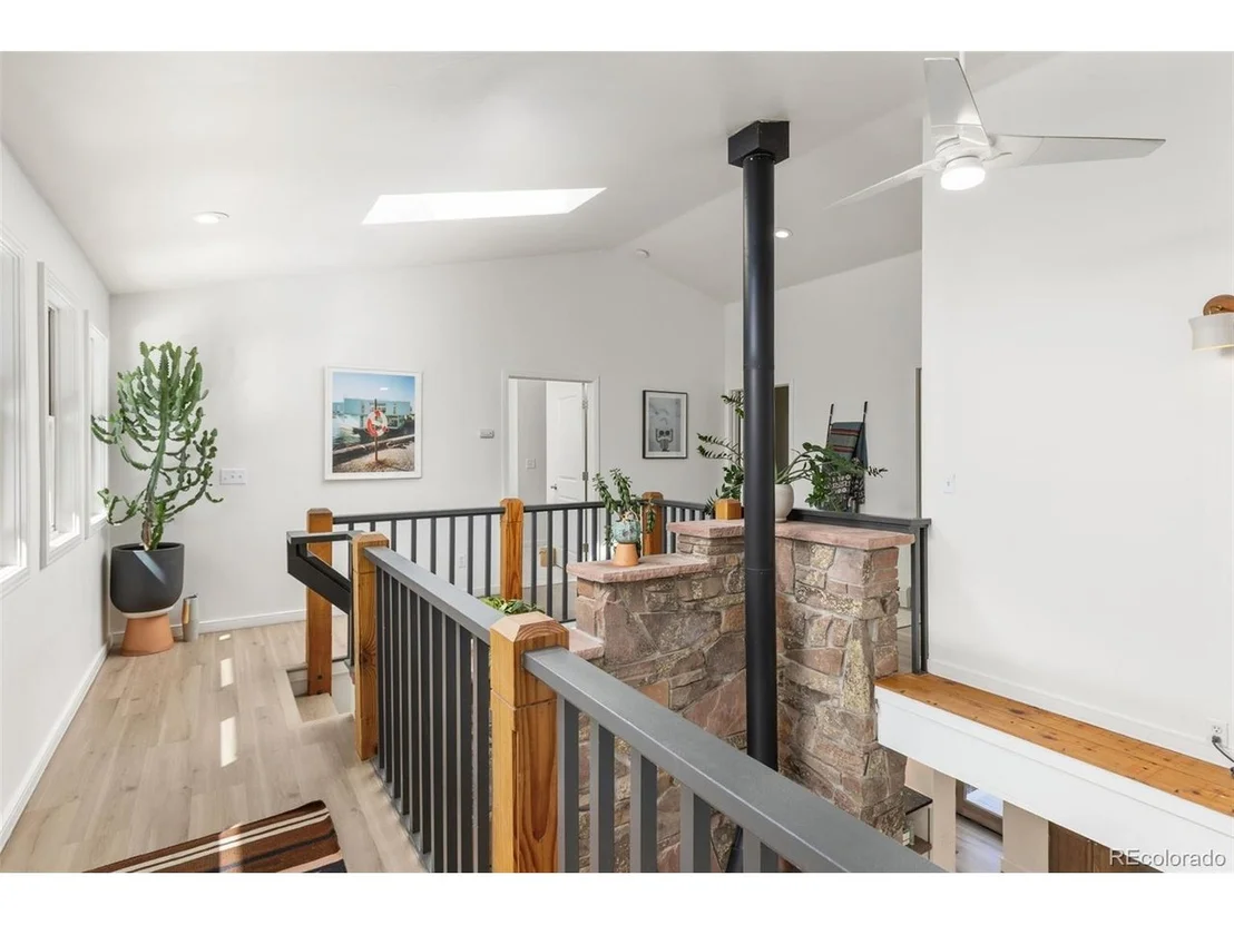 Photo of 25 Shoshoni Way
