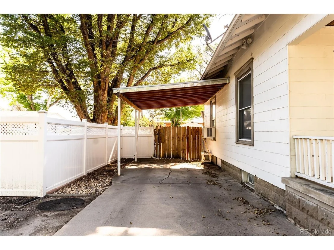 Photo of 609 Belleview Ave