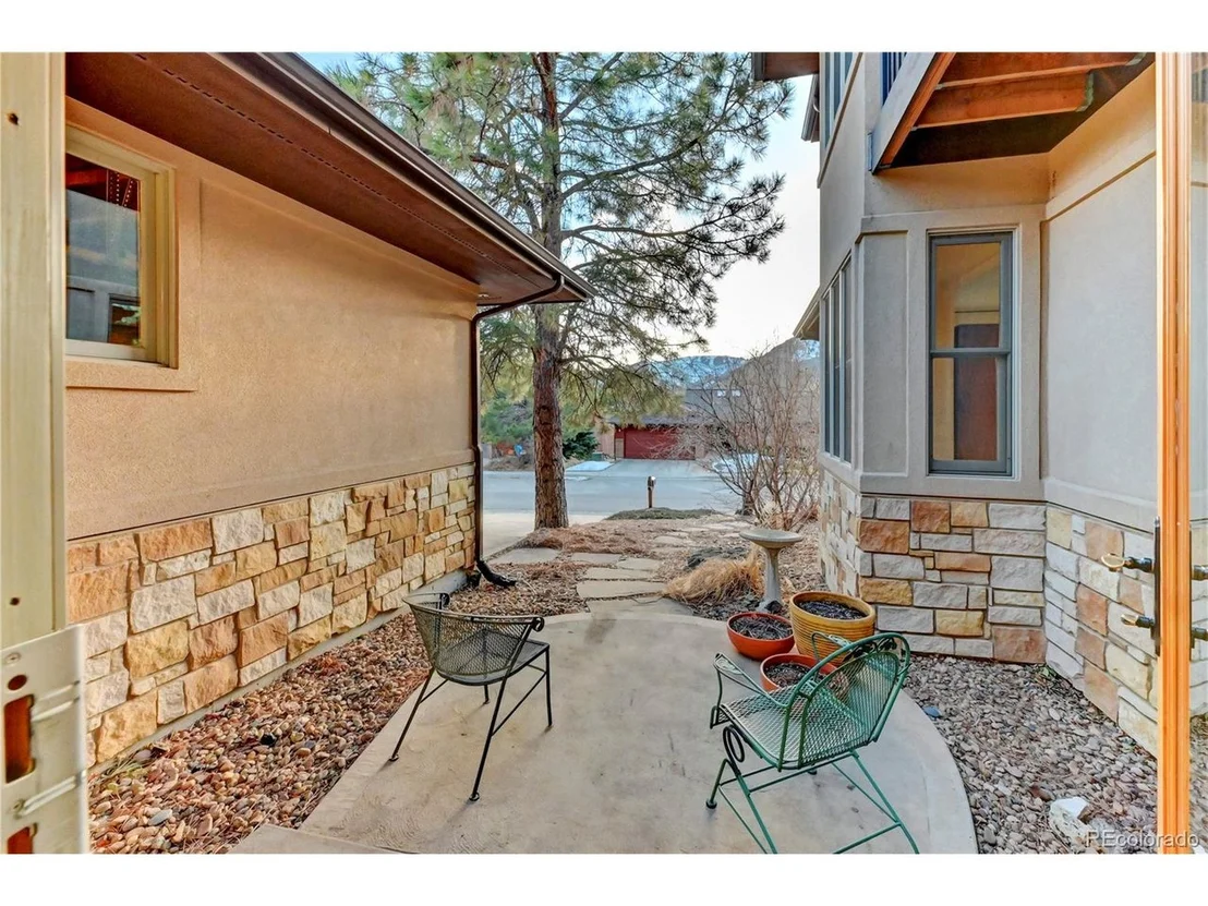 Photo of 679 Partridge Cir