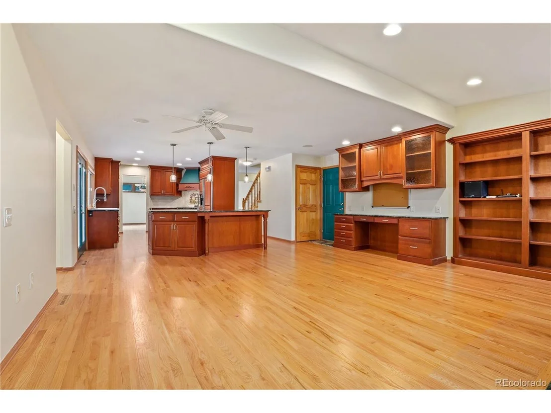 Photo of 9955 W 85th Pl