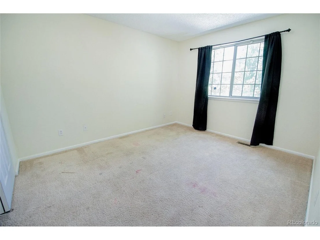 Photo of 4144 Dunkirk Ct