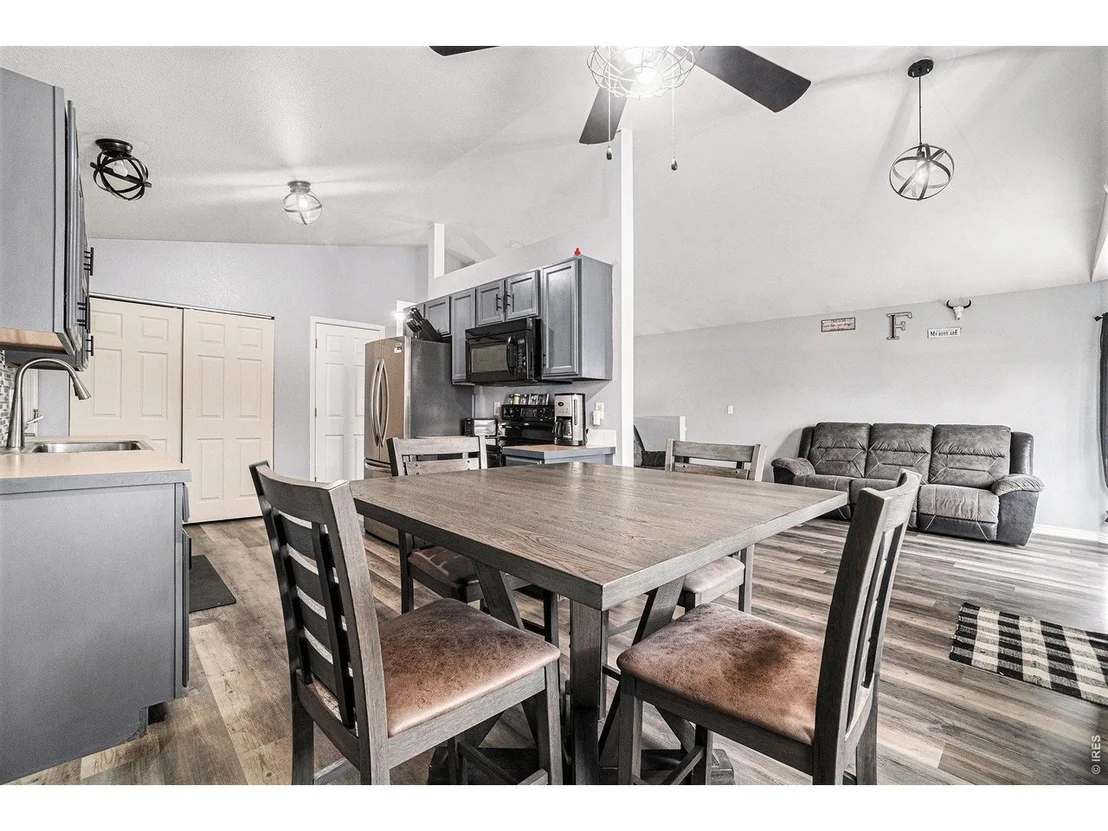 Photo of 2601 Alpine Ave