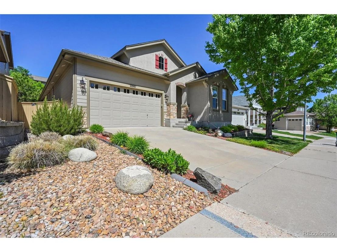 Photo of 10987 Bluegate Way