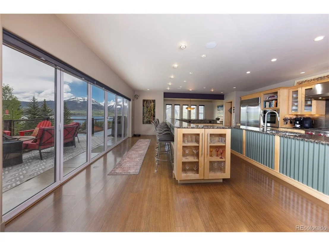 Photo of 354 Ensign Dr