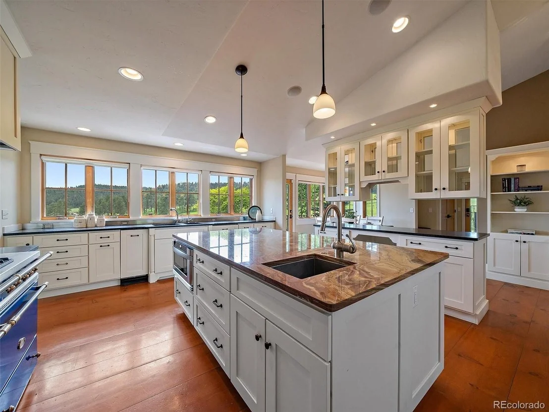 Photo of 5939 Lone Peak Dr