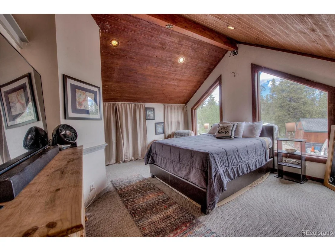 Photo of 888 Beaver Ridge Rd