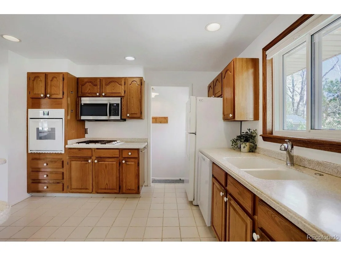 Photo of 230 Agate Way