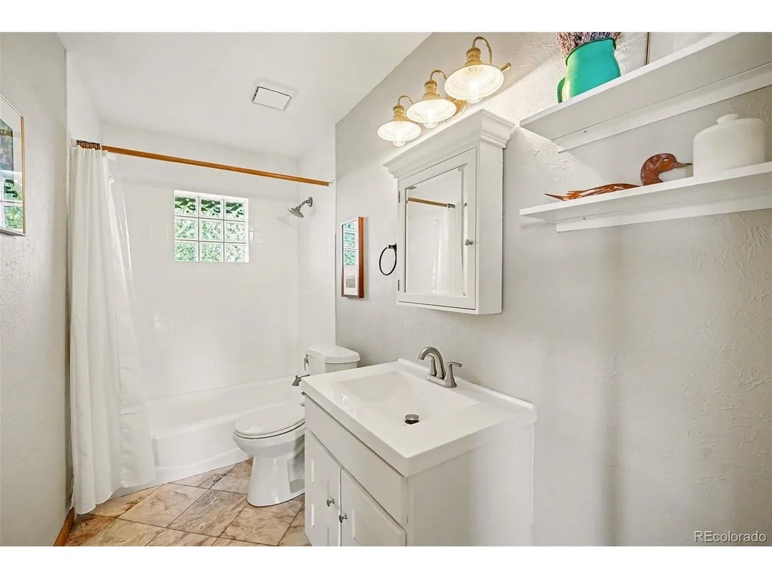 Photo of 30851 Pike View Dr