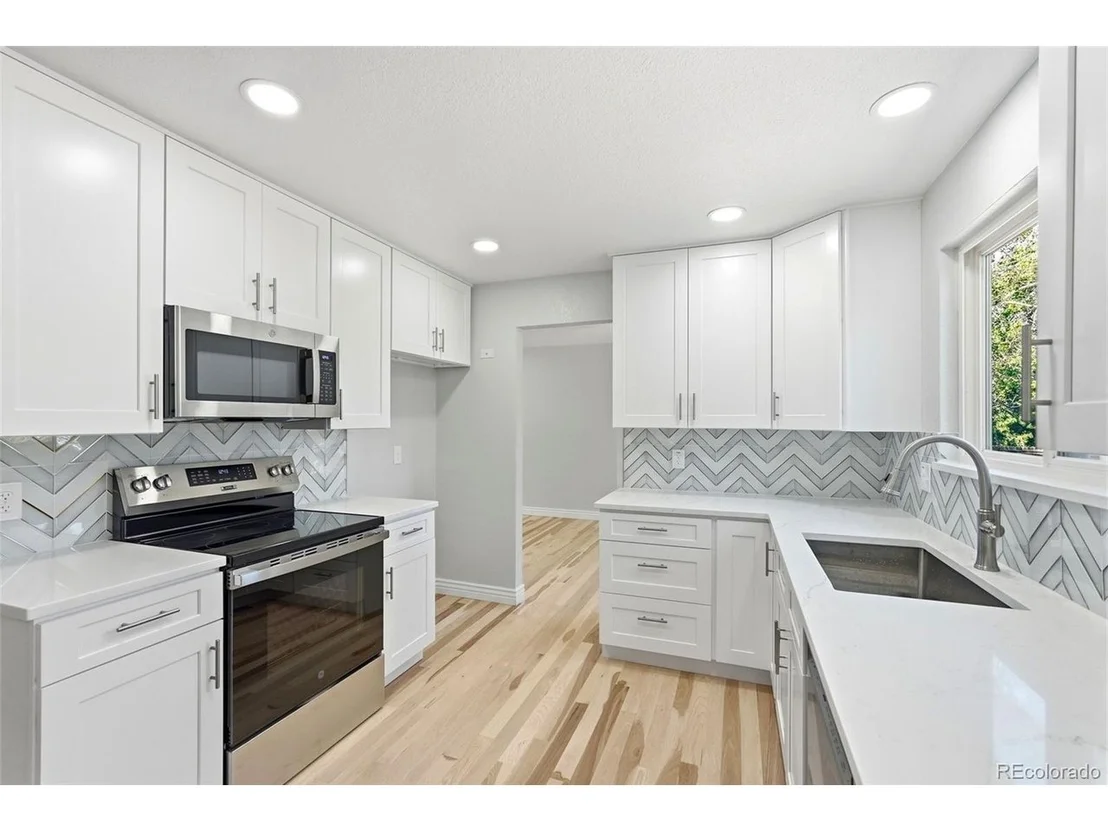 Photo of 8496 Quay Drive