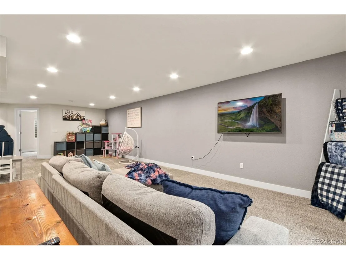 Photo of 1204 Sunrise Cir