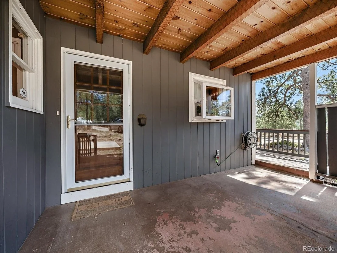Photo of 29035 Douglas Park Rd