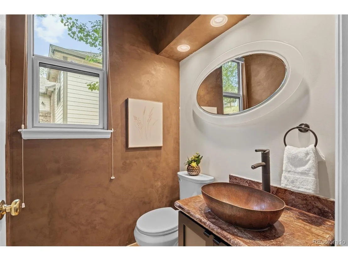 Photo of 3396 White Bark Pne