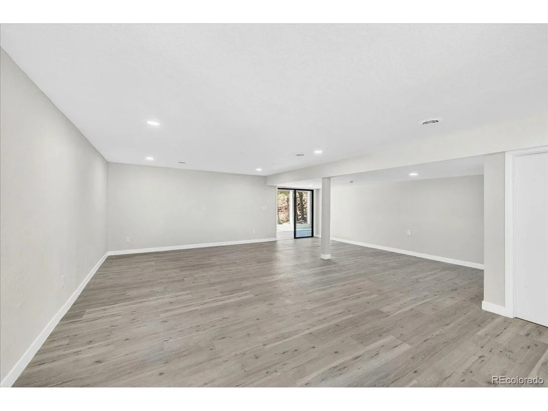 Photo of 22759 Amethyst Rd