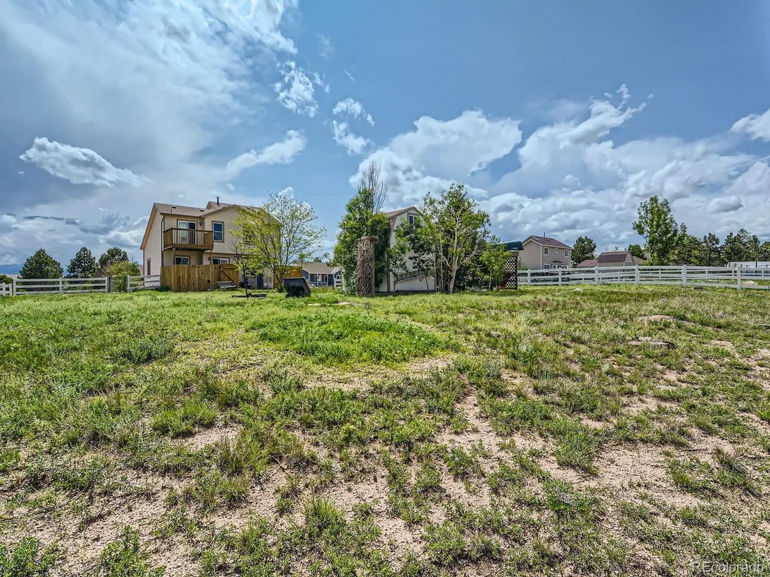 Photo of 8551 Saddleman Rd