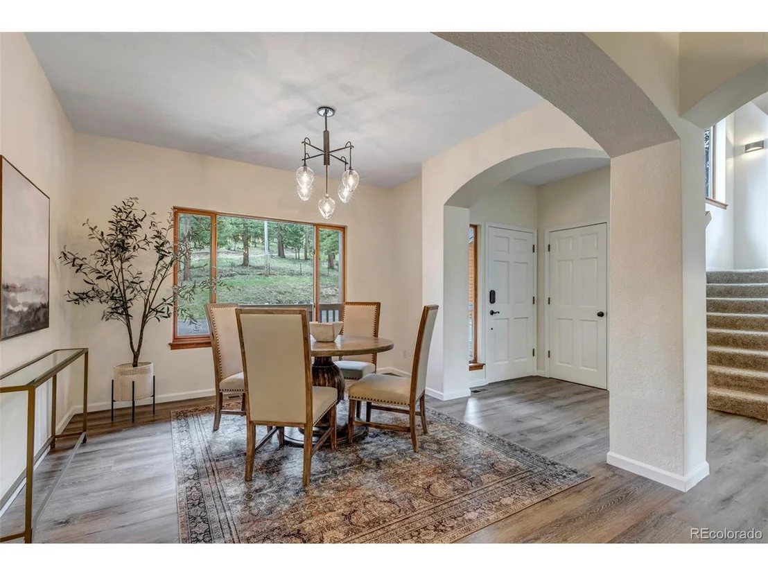 Photo of 512 Mary Beth Rd