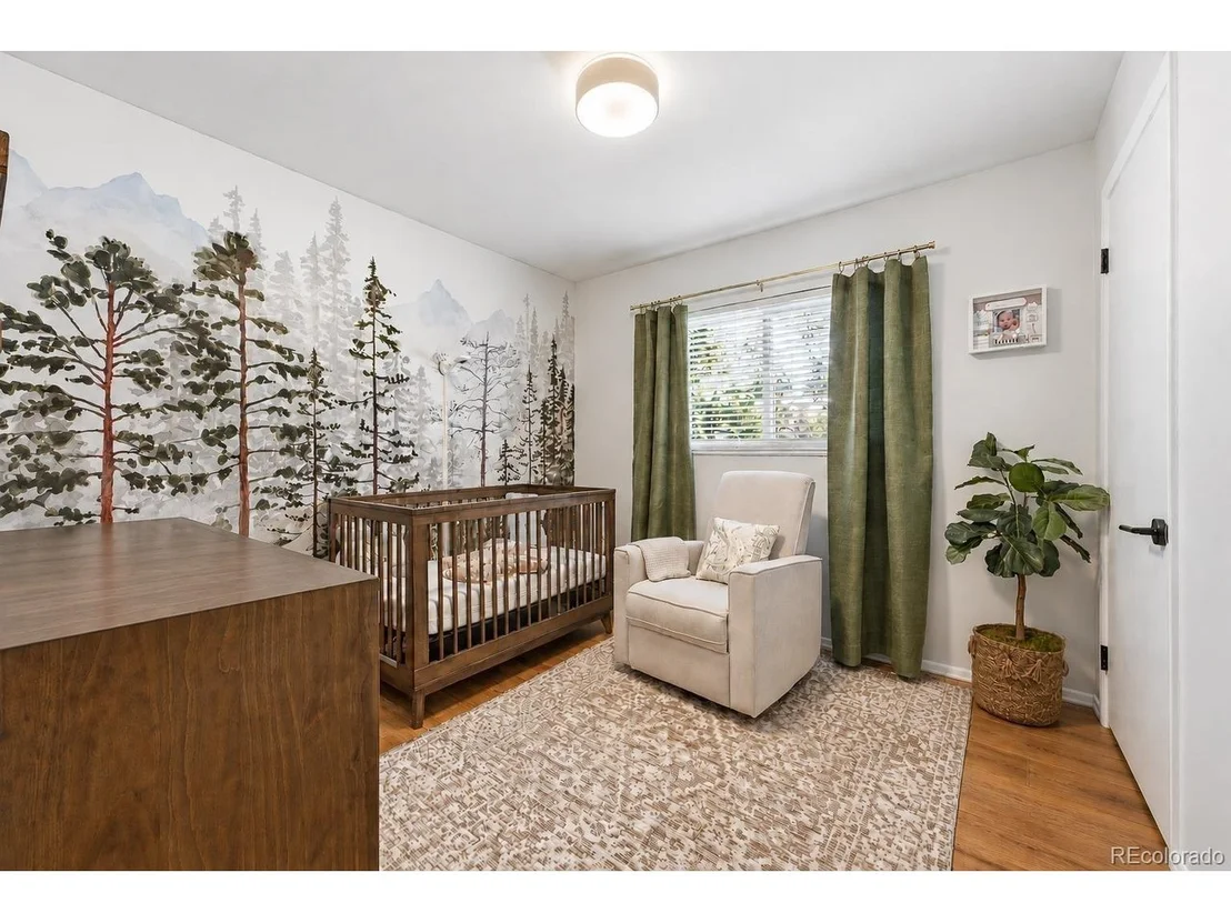 Photo of 6374 Iris Ct