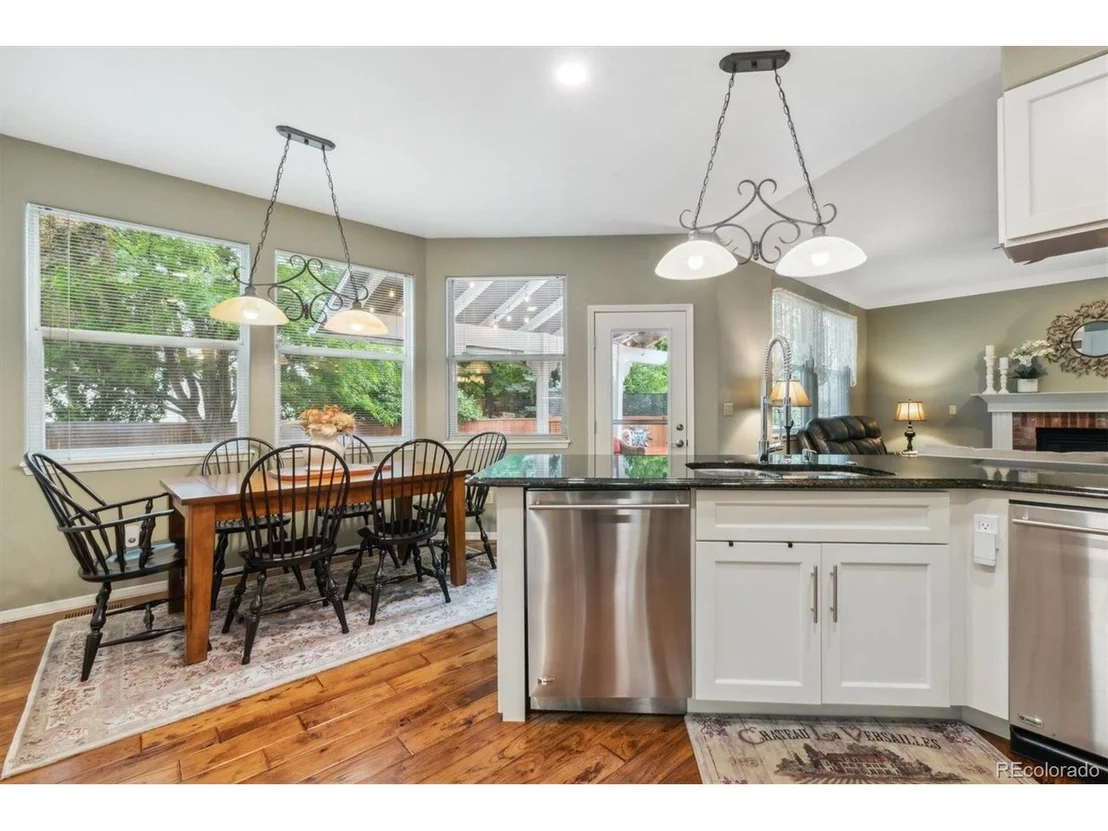 Photo of 1395 Foxtail Dr