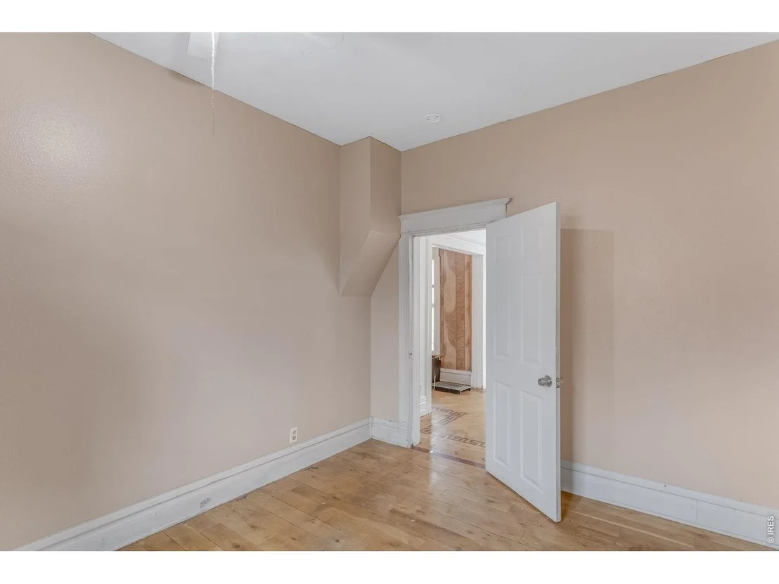 Photo of 403 9th Ave