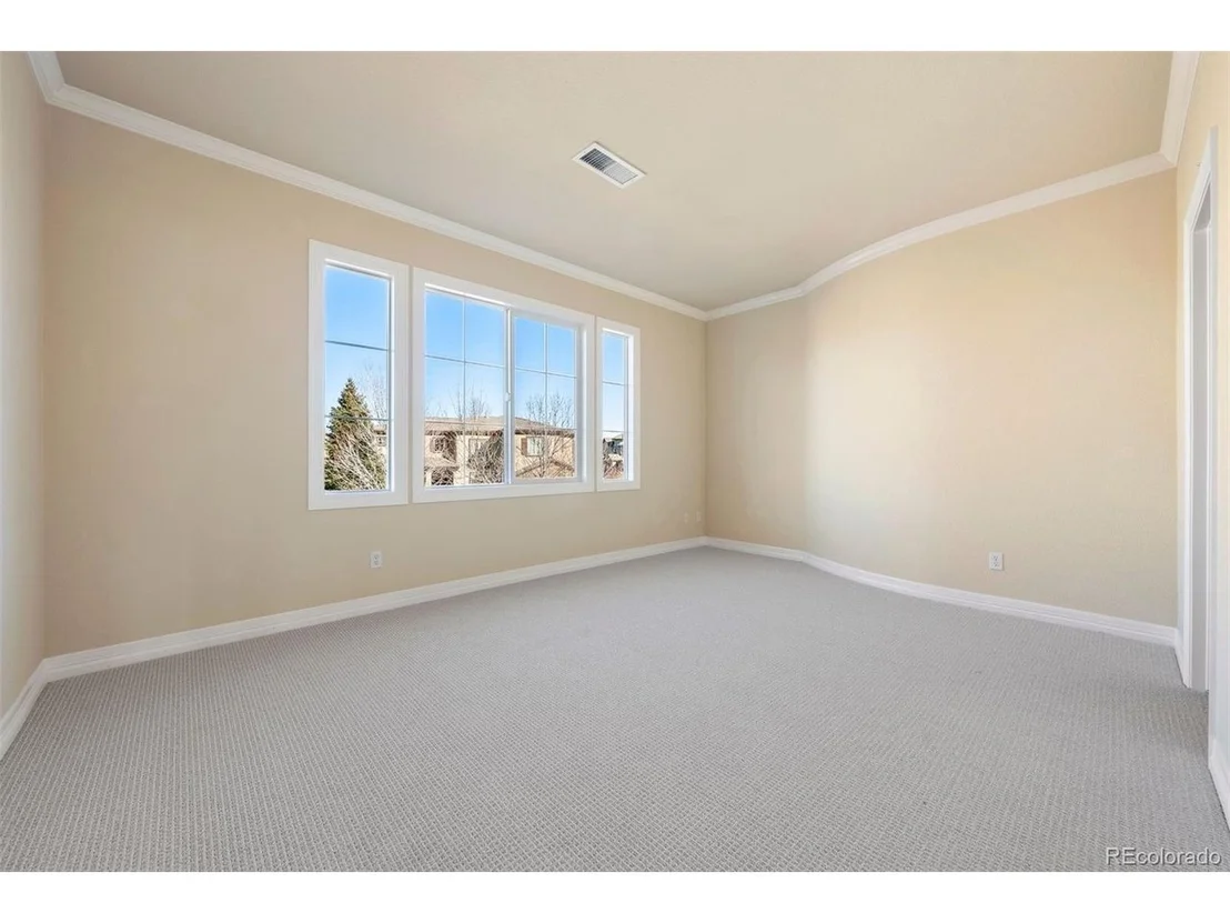 Photo of 13901 Pinehurst Cir