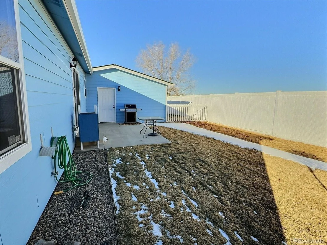 Photo of 7982 Larkspur Cir