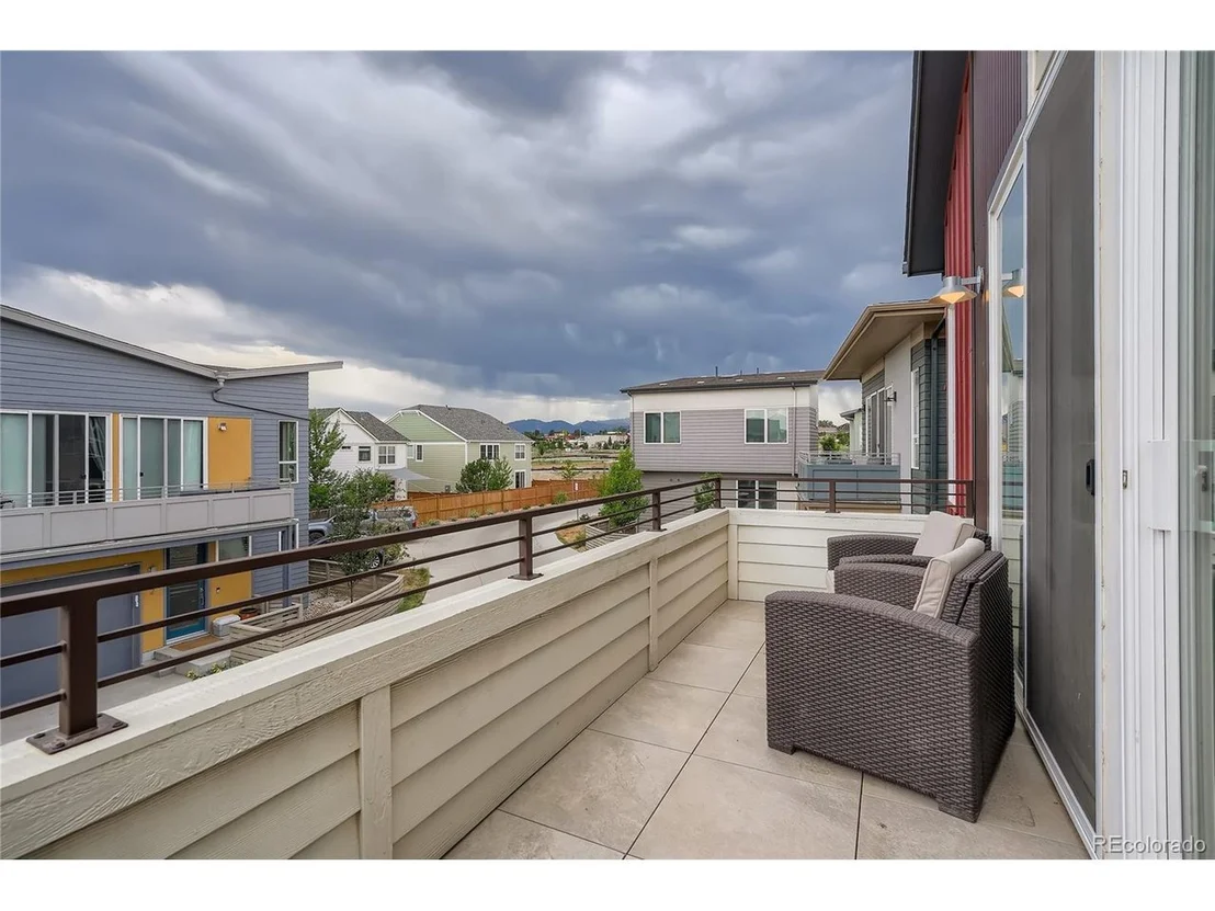 Photo of 741 Amelia Ln