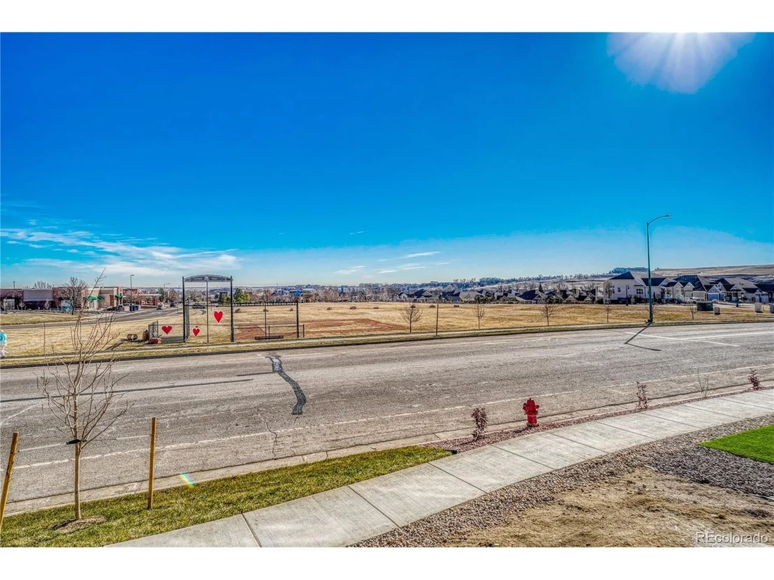 Photo of 246 Mohawk Cir