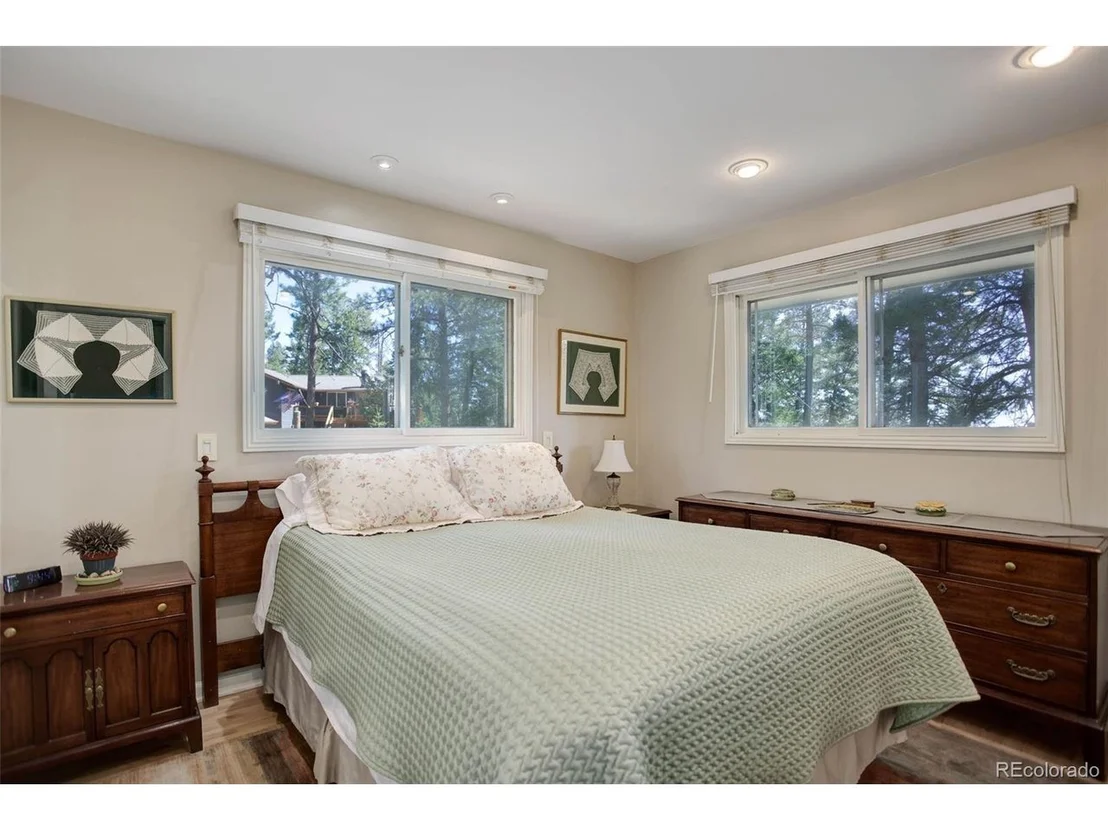 Photo of 32481 Lodgepole Dr