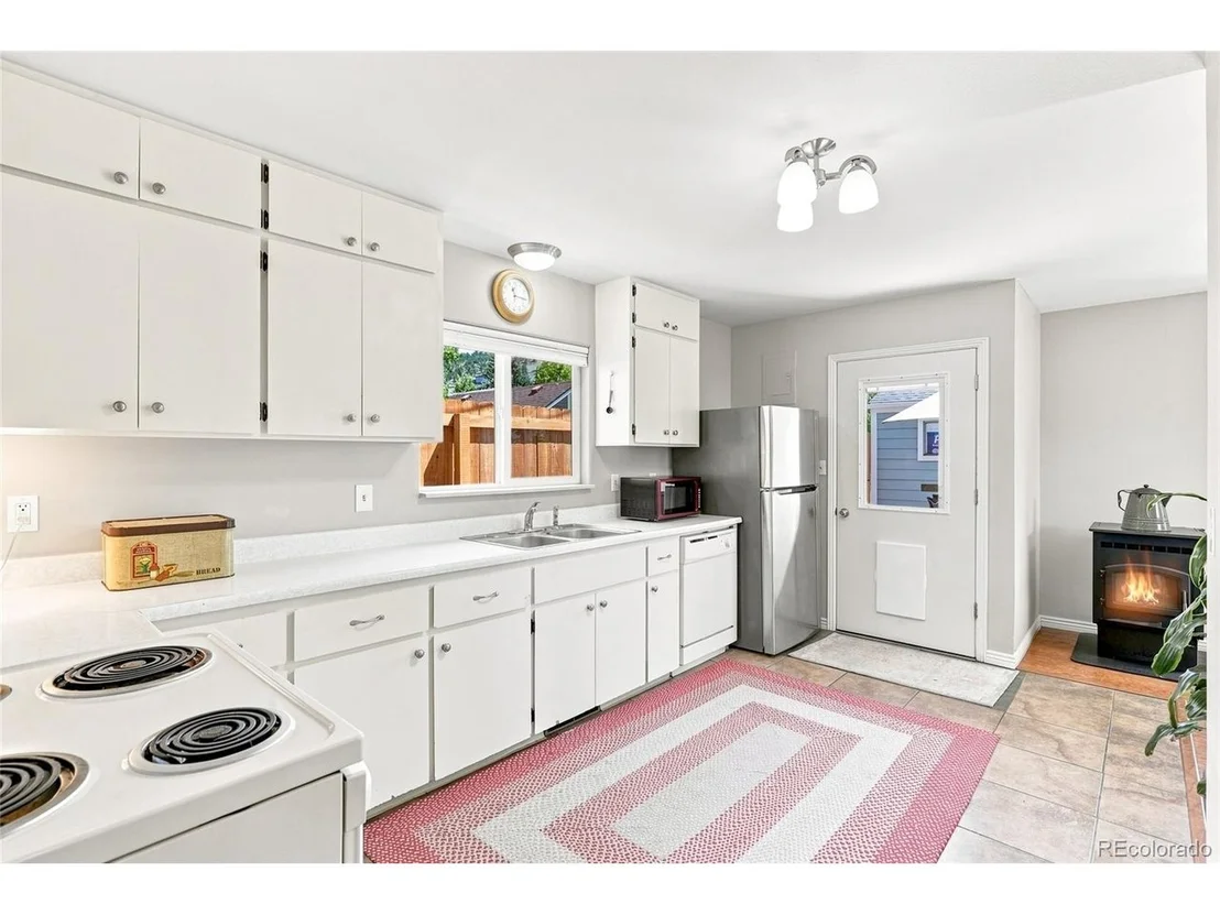 Photo of 317 3rd Ave