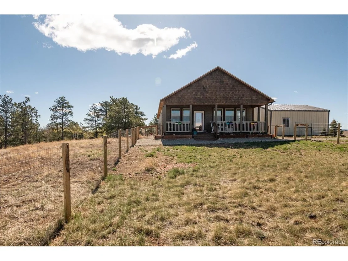 Photo of 526 Wagon Wheel Rd